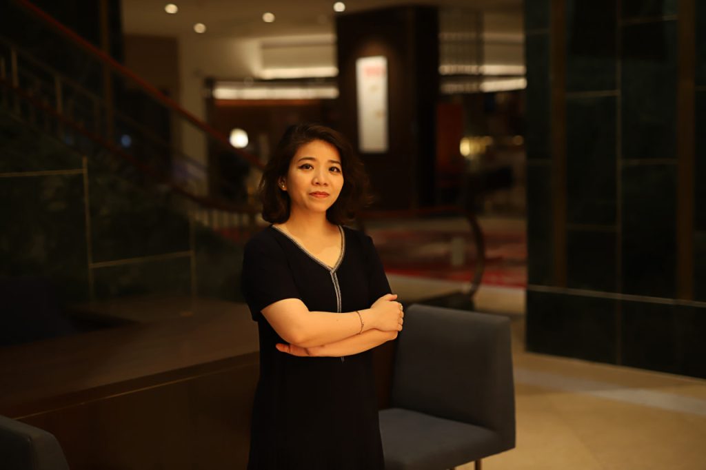 Chị Phương Trang, Senior Digital Marketing Manager tại Suntory PepsiCo Vietnam Beverage (SPVB) trong sự kiện MBA Meetup tháng 6/2023