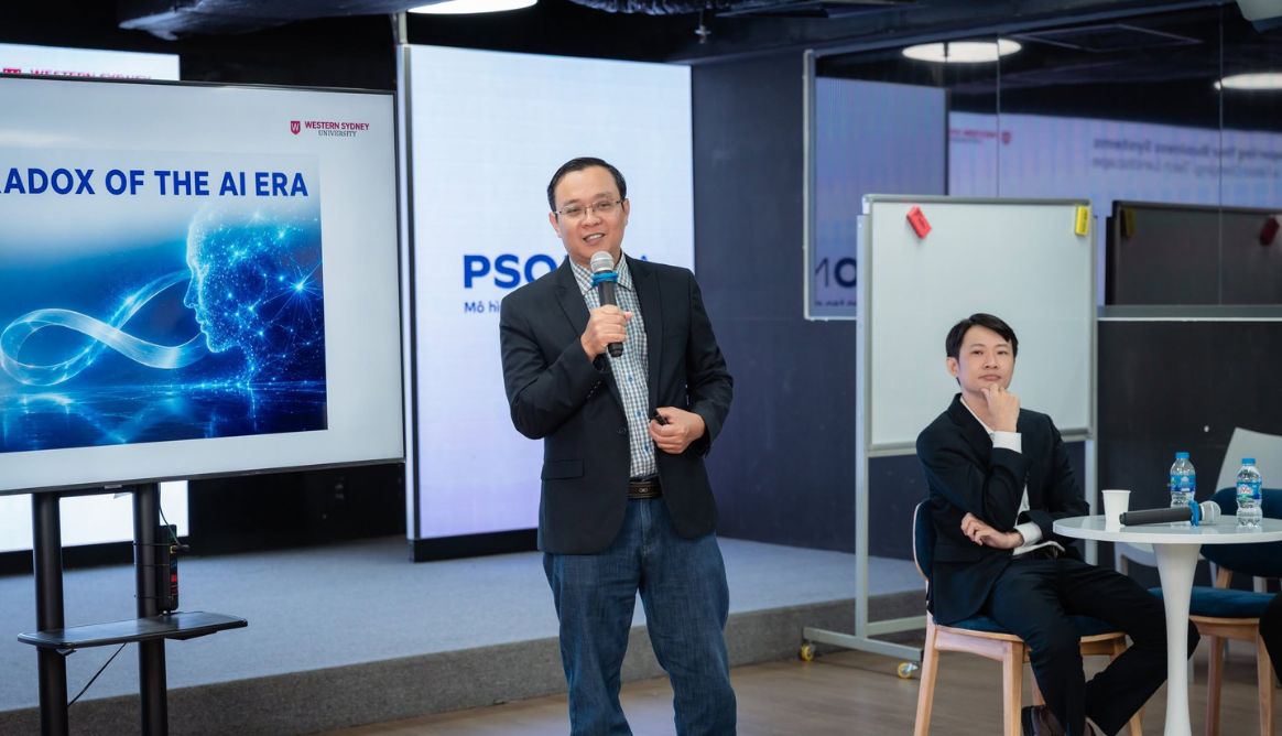 Tech Talks: Nghịch lý giữa khả năng tạo phần mềm và năng lực quản trị hệ thống trong kỷ nguyên AI