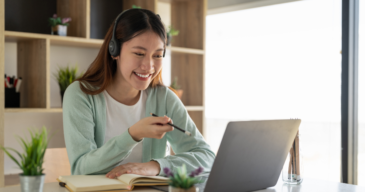 Chương trình thạc sĩ cho người đi làm: Chọn thế nào để việc học song song với công việc?